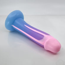 Load image into Gallery viewer, Z3MDW15 Caelus Medium 0050 UV GITD
