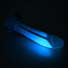Load image into Gallery viewer, Z3MDW16 Caelus Medium 0050 UV GITD
