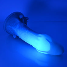 Load image into Gallery viewer, U4MDV80 Vaeriya O/S 0050 UV GITD
