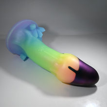 Load image into Gallery viewer, U4SDV81 Vaeriya O/S 0030 UV GITD CS
