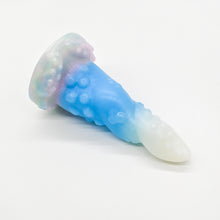 Load image into Gallery viewer, N3MHY99 Nereid Medium 0050 UV GITD
