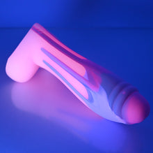 Load image into Gallery viewer, Q3MEX36 Aquus Medium 0050 UV GITD
