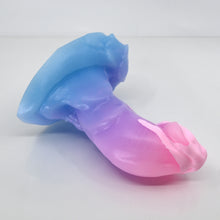 Load image into Gallery viewer, R2MDV68 Oberon Small 0050 UV GITD
