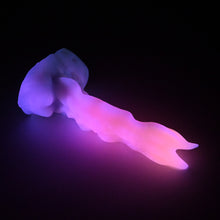Load image into Gallery viewer, V2SGY88 Snark's Maw Small 0030 UV GITD
