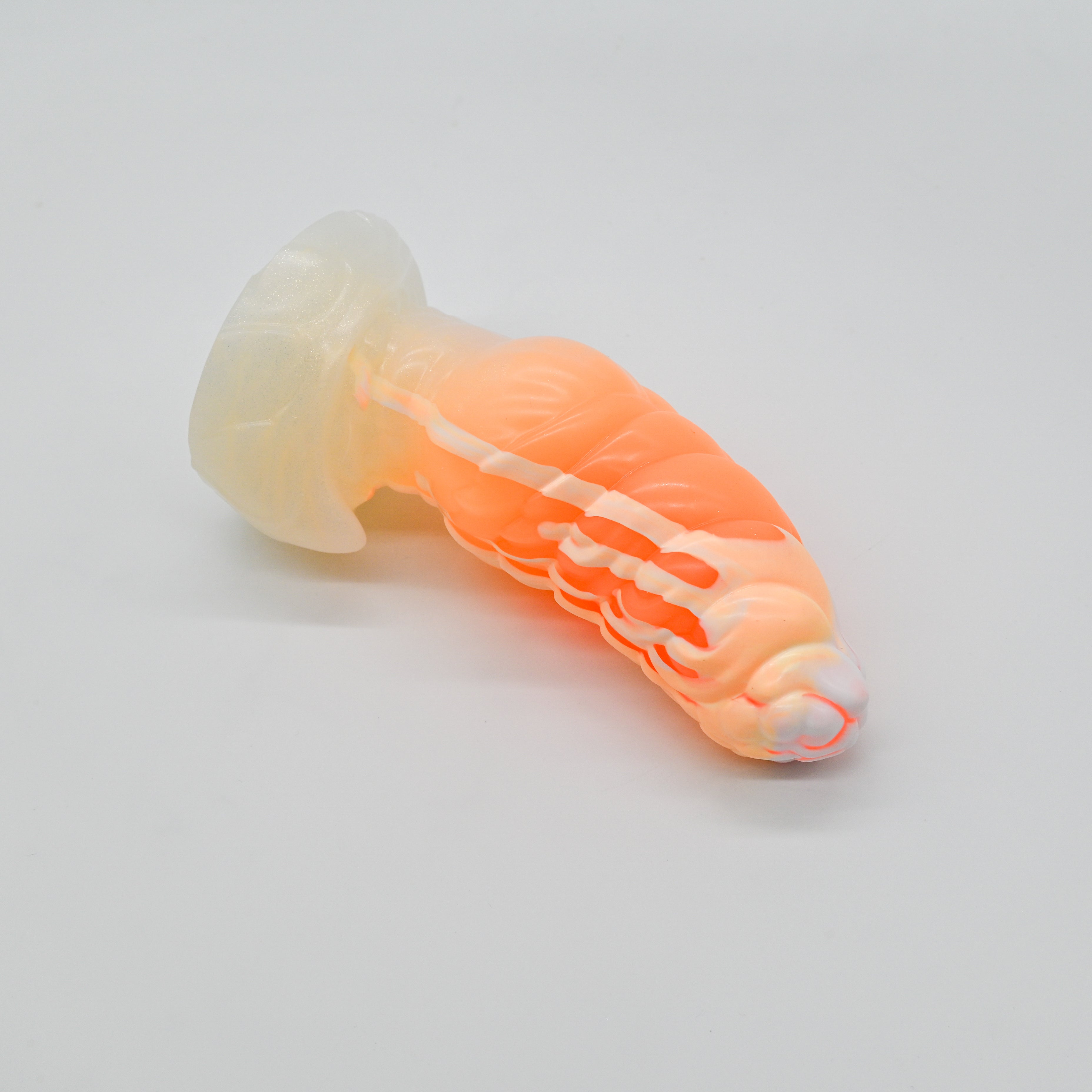P3XKB82 Pluto Medium 0020 UV GITD