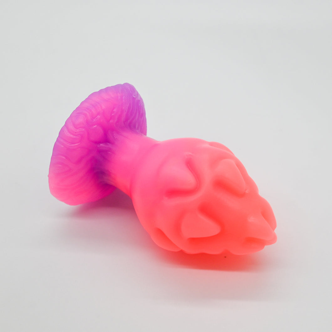 F3SGY16 Dragonfruit Plug Medium 0030 UV GITD