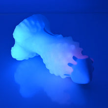 Load image into Gallery viewer, M2XDV33 Mars Small 0020 UV GITD
