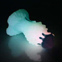Load image into Gallery viewer, M2XDV33 Mars Small 0020 UV GITD

