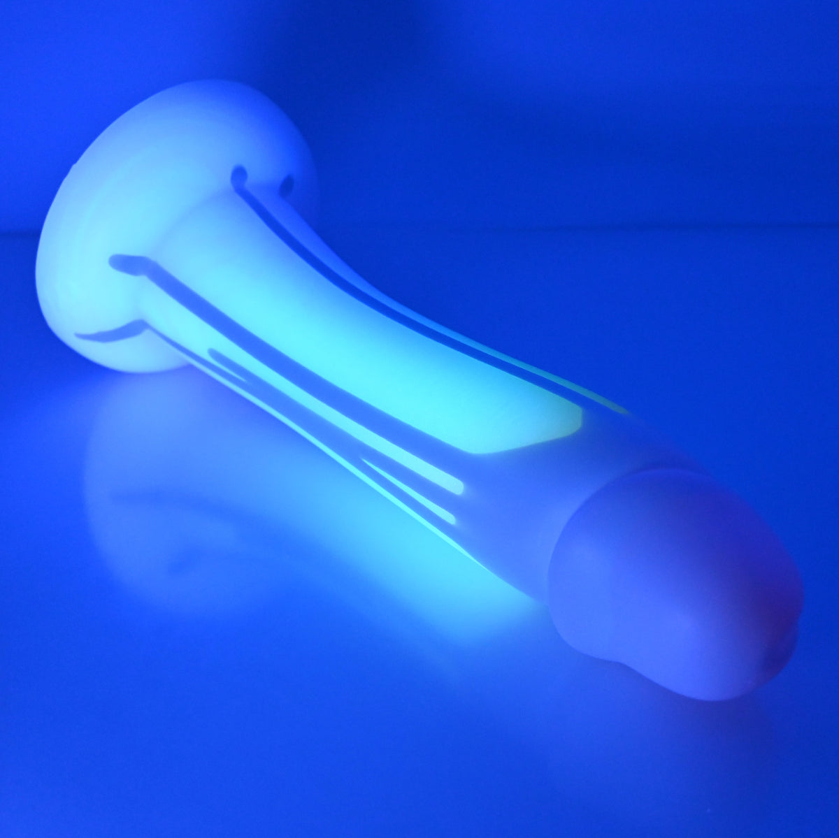 Z4SEY23 Caelus Large 0030 UV GITD