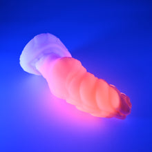 Load image into Gallery viewer, P3SGY64 Pluto Medium 0030 UV GITD
