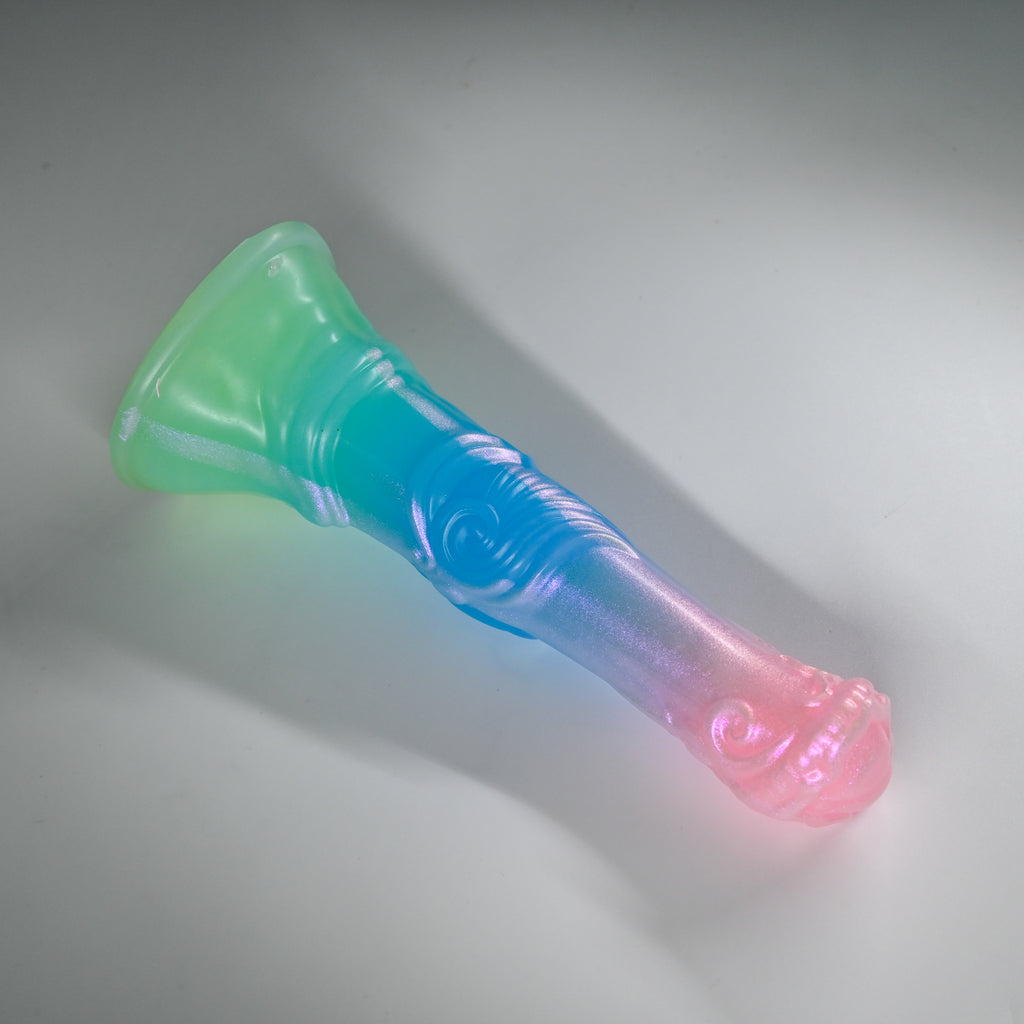 U2MKC18 Cirrus Small 0050 UV GITD CS