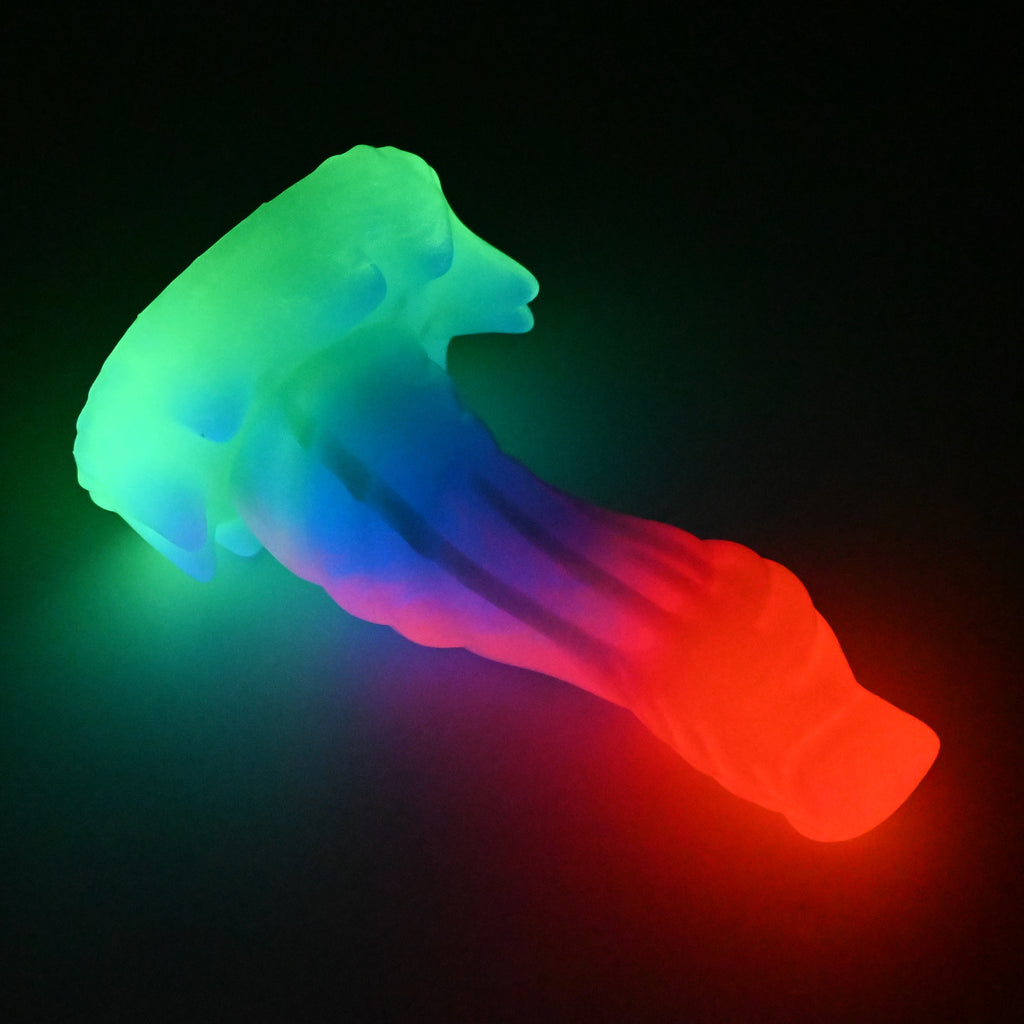 S4SKC03 Snark Large 0030 UV GITD CS