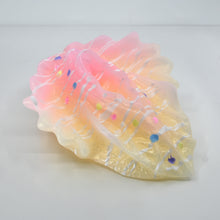 Load image into Gallery viewer, C4SDW39 Calypso Large 0030 UV GITD
