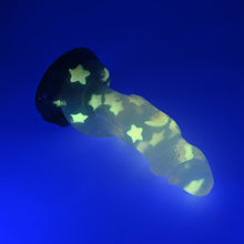 Load image into Gallery viewer, 34TJA02 Celia Large NC 0031 UV GITD CS
