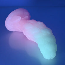 Load image into Gallery viewer, B2XEW55 Flora Small 0020 UV GITD
