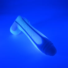 Load image into Gallery viewer, Q3SHA13u Aquus Medium 0030 UV GITD GHU
