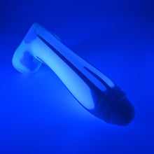 Load image into Gallery viewer, Q4SHA15u Aquus Large 0030 UV GITD GHU
