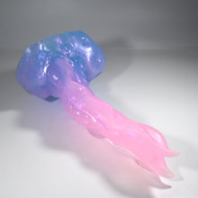 Load image into Gallery viewer, V2TEX62 Snark's Maw Small NC 0031 UV CS
