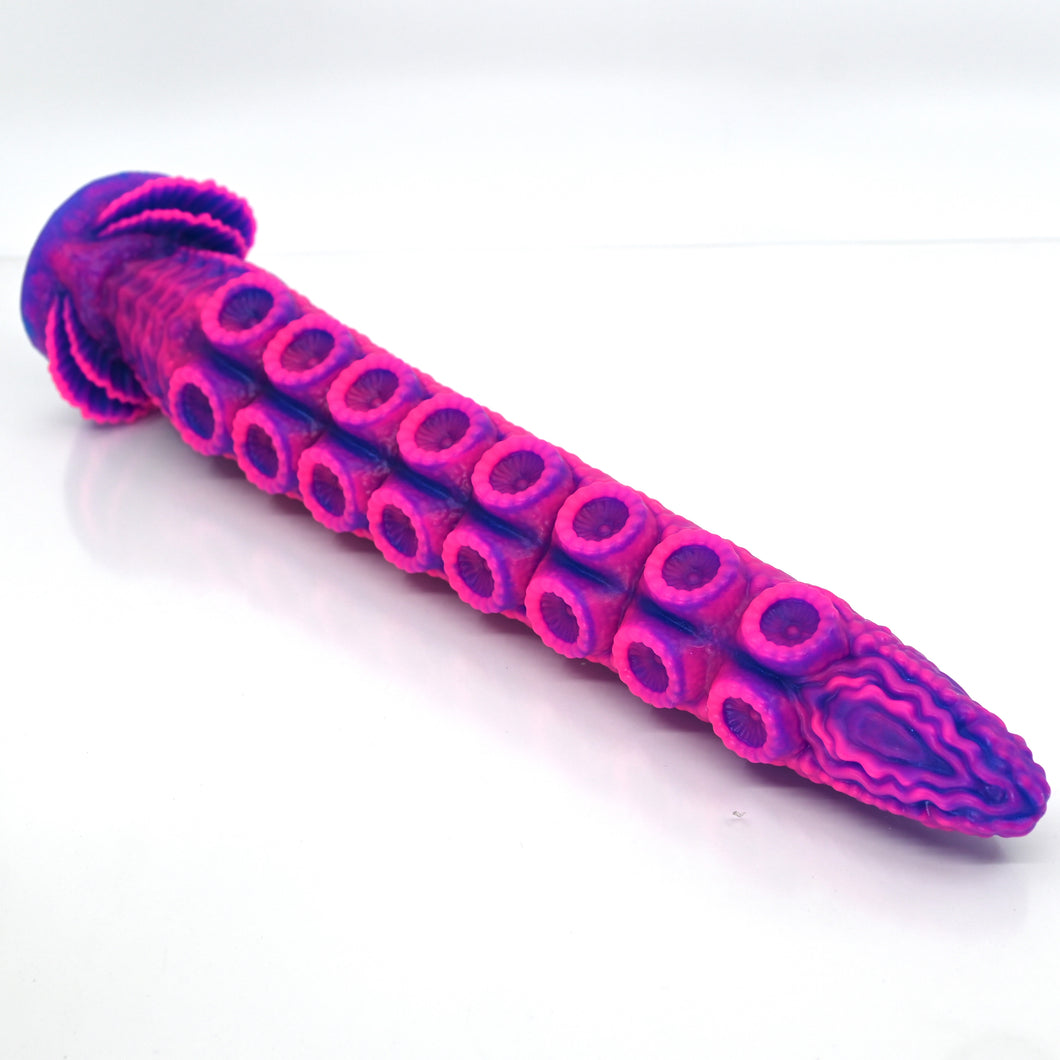 E2SEW70 Illex Medium 0030 UV GITD