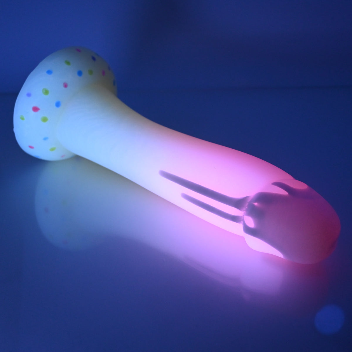 Z4SDX57 Caelus Large 0030 UV GITD