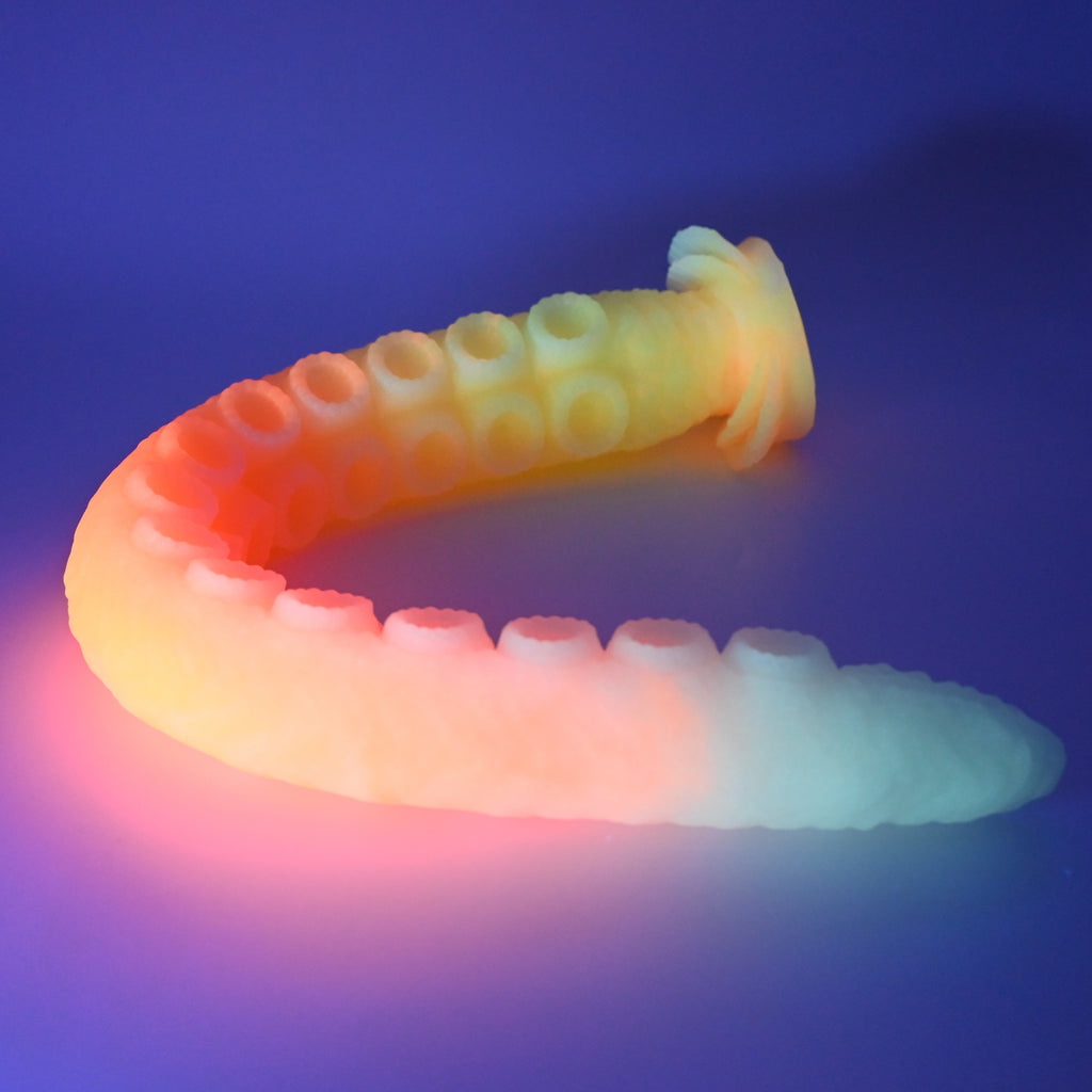 E4SFX64 Illex Large 0030 UV GITD