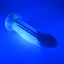 Load image into Gallery viewer, T4SHA27^ Titan Large 0030 UV GITD GHPA
