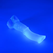 Load image into Gallery viewer, K2SGZ77 Kitalpha Small 0030 UV GITD
