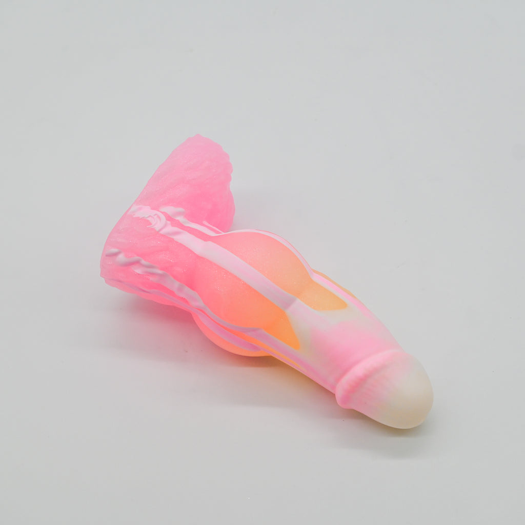 52SKC79 Jacob Small 0030 UV GITD