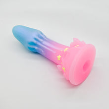 Load image into Gallery viewer, V3MKE22 Vaeriya Medium 0050 UV GITD GOBLIN HOLE
