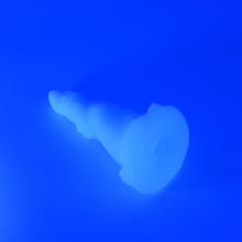 Load image into Gallery viewer, N2SKD65 Nereid Small 0030 UV GITD GOBLIN HOLE
