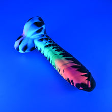 Load image into Gallery viewer, Q3SJC55 Aquus Medium 0030 UV GITD
