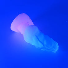 Load image into Gallery viewer, P3MKD71 Pluto Medium 0050 UV GITD

