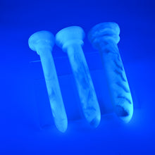 Load image into Gallery viewer, AAMGZ42 Dilator Set 0050 UV GITD
