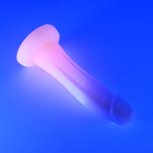 Load image into Gallery viewer, Z2MJD15 Caelus Small 0050 UV GITD
