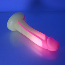 Load image into Gallery viewer, Z2XEZ75 Caelus Small 0020 UV GITD
