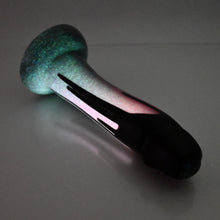 Load image into Gallery viewer, Z3SEZ88 Caelus Medium 0030 UV GITD
