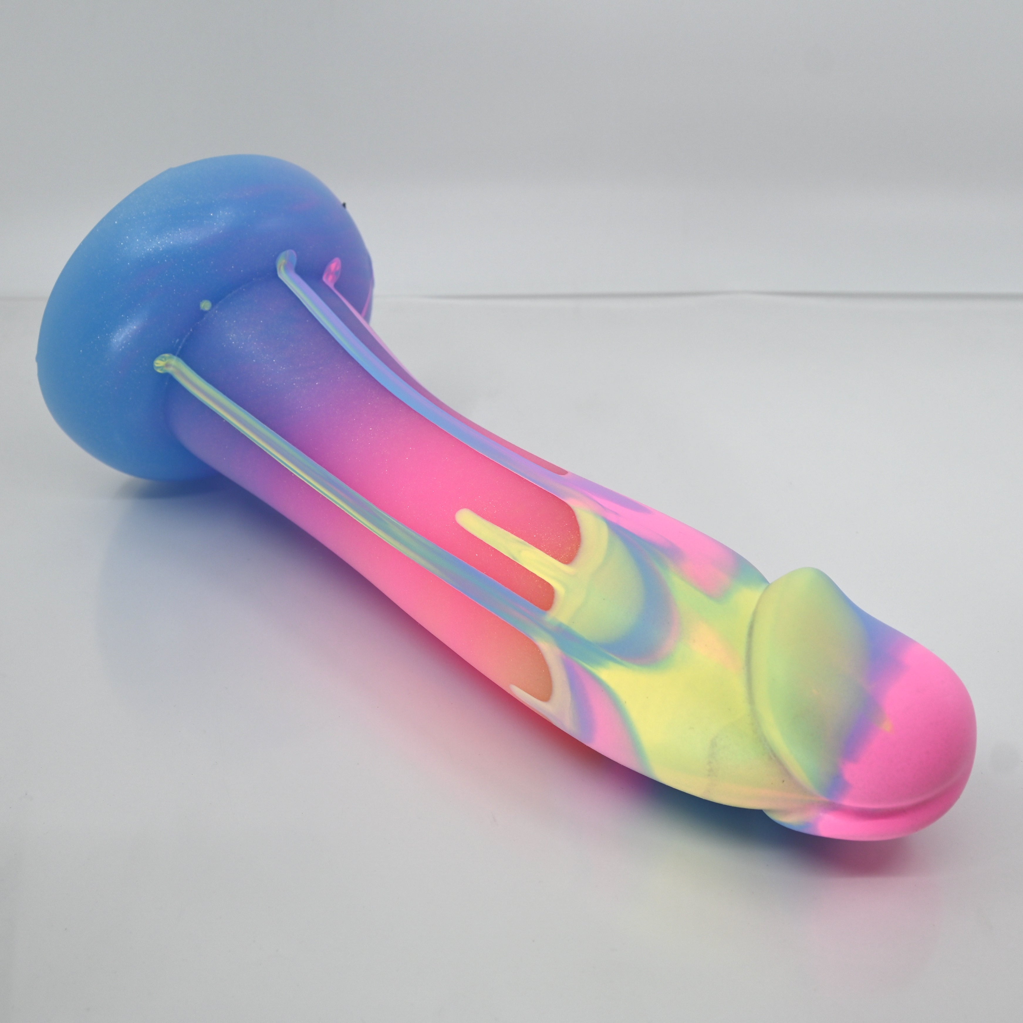 Z4SEZ94 Caelus Large 0030 UV GITD
