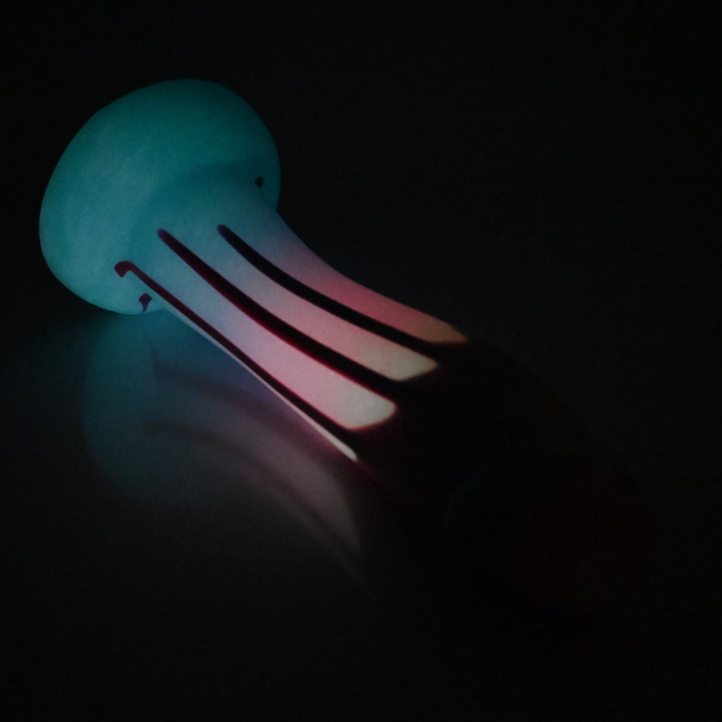 Z4SEZ94 Caelus Large 0030 UV GITD