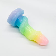 Load image into Gallery viewer, 33XJB55 Celia Medium 0020 UV GITD
