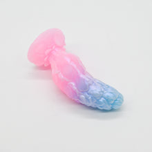 Load image into Gallery viewer, B2MKD16 Flora Small 0050 UV GITD
