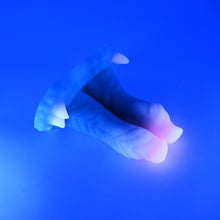 Load image into Gallery viewer, A3SKD15 Auren Medium 0030 UV GITD
