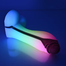 Load image into Gallery viewer, Q2SDY53 Aquus Small 0030 UV GITD CS
