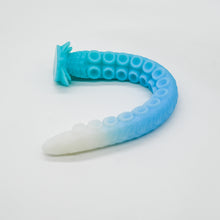 Load image into Gallery viewer, E4SKD28 Illex Large 0030 UV GITD
