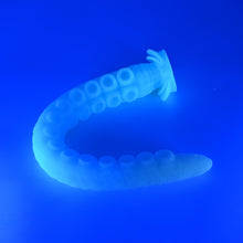 Load image into Gallery viewer, E4SKD28 Illex Large 0030 UV GITD
