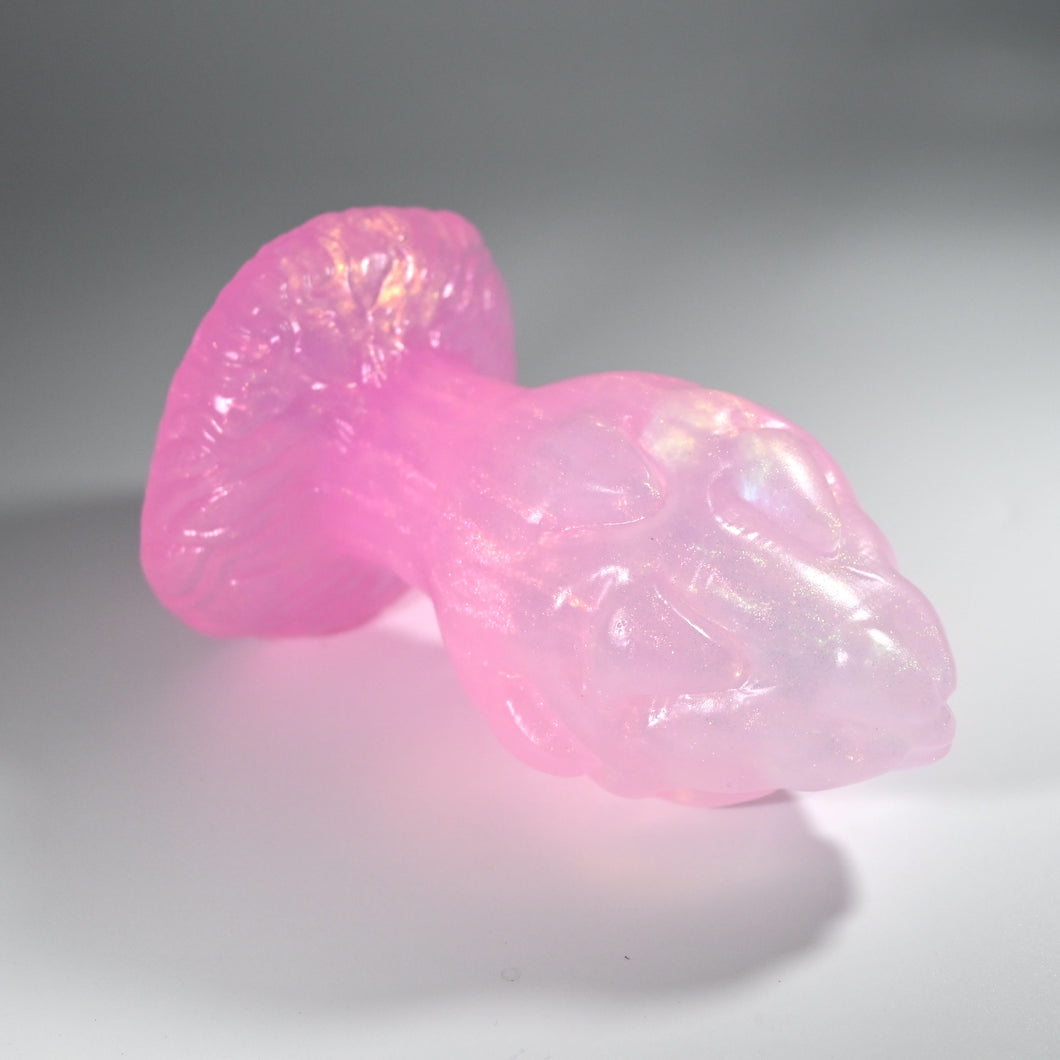 F3TFZ39 Dragonfruit Plug Medium NC 0031 UV CS