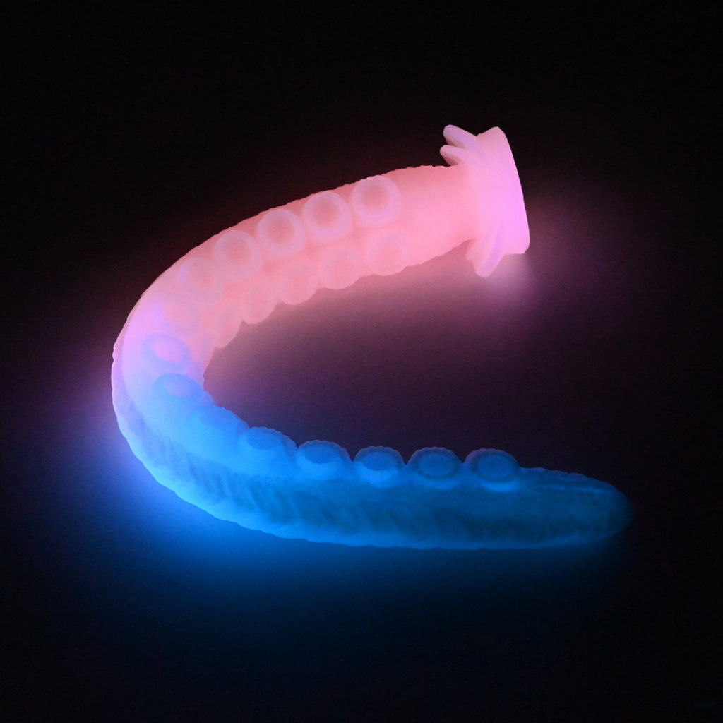 E4MKD29 Illex Large 0050 UV GITD