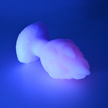 Load image into Gallery viewer, F4SFZ41 Dragonfruit Plug Large 0030 UV GITD
