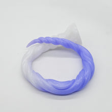 Load image into Gallery viewer, S4SKD92 Sera's Horn Large 0030 UV GITD
