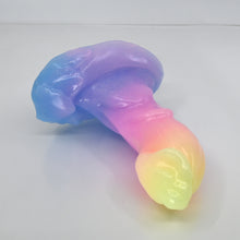 Load image into Gallery viewer, R2SEZ18 Oberon Small 0030 UV GITD *FLOP*
