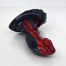 Load image into Gallery viewer, R2MEZ19 Oberon Small 0050 UV GITD
